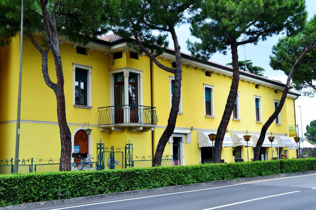 Отель Casa Giulietta Дезенцано-дель-Гарда Экстерьер фото